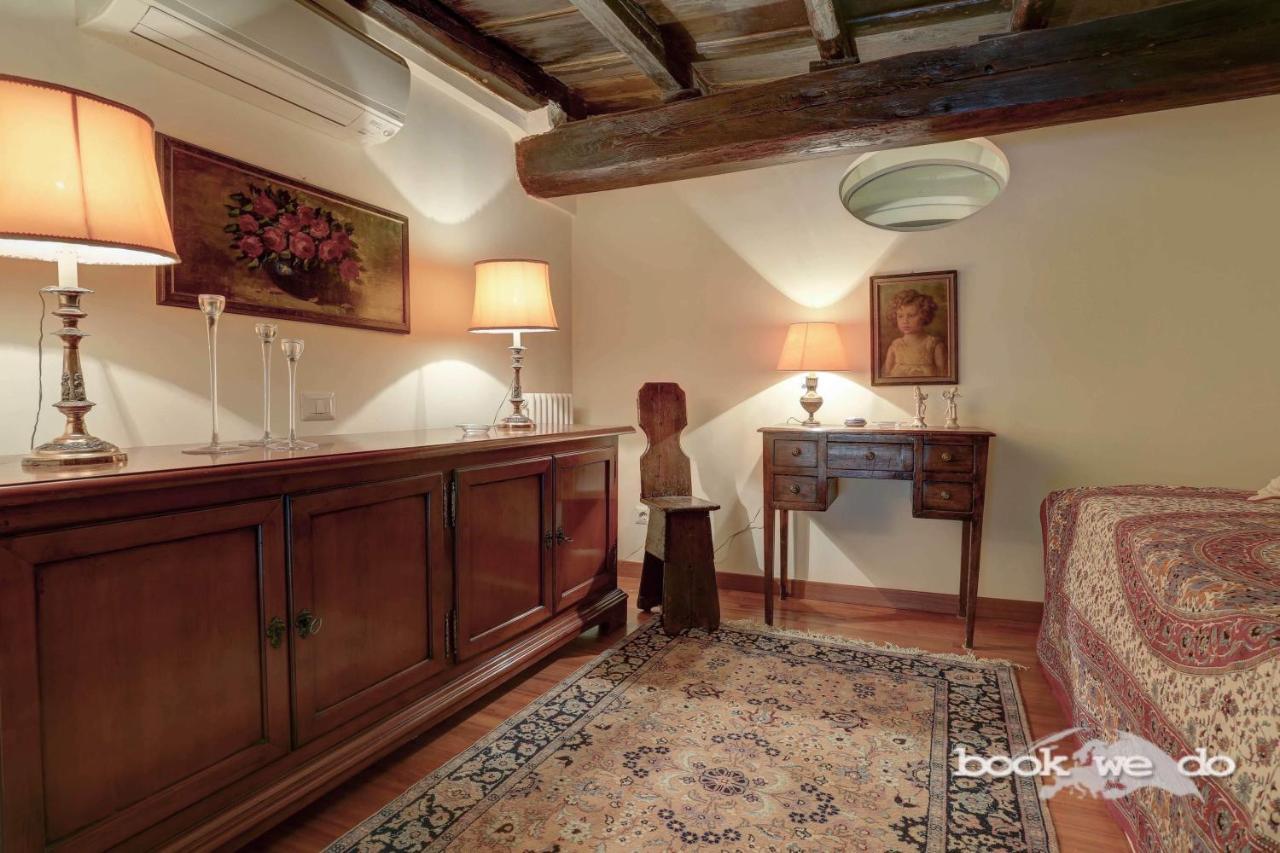 Apartment Trastevere - La Scala Bookwedo Rom
